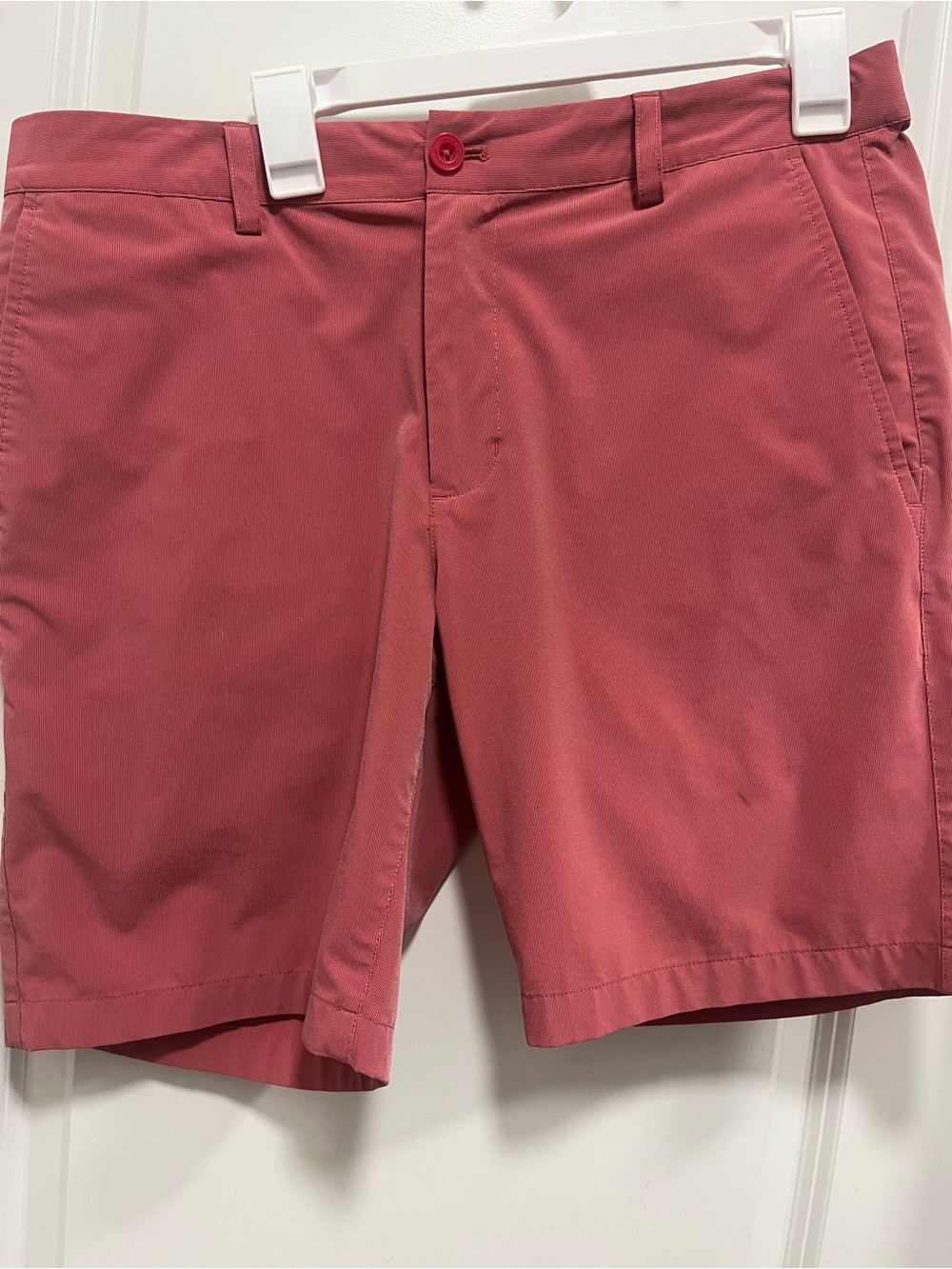 Vineyard Vines On the Go Performance Shorts Pink Red See Pics Size 33